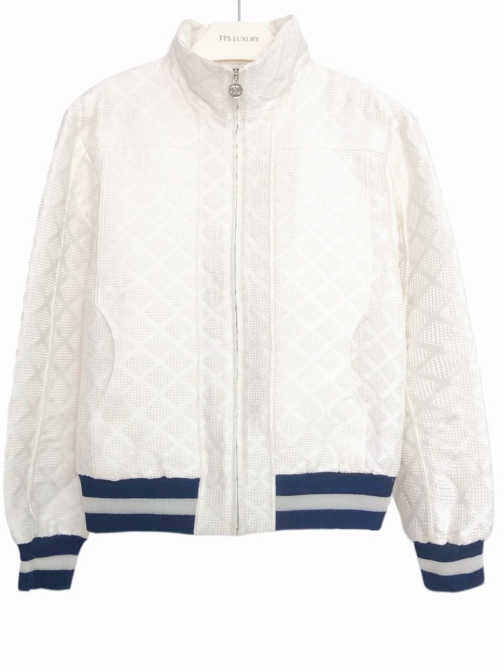 Chanel White Quilted Stand-Collar Zipper Long-Sleeve Jacket